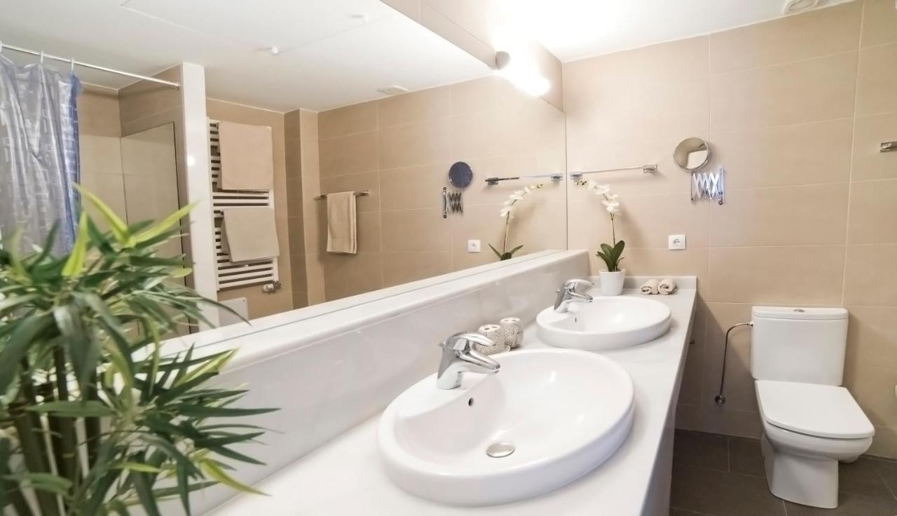 Апартаменти Tranquil Duplex In Sitges, Barcelona,Sea Views, Parking, Terrace Екстер'єр фото