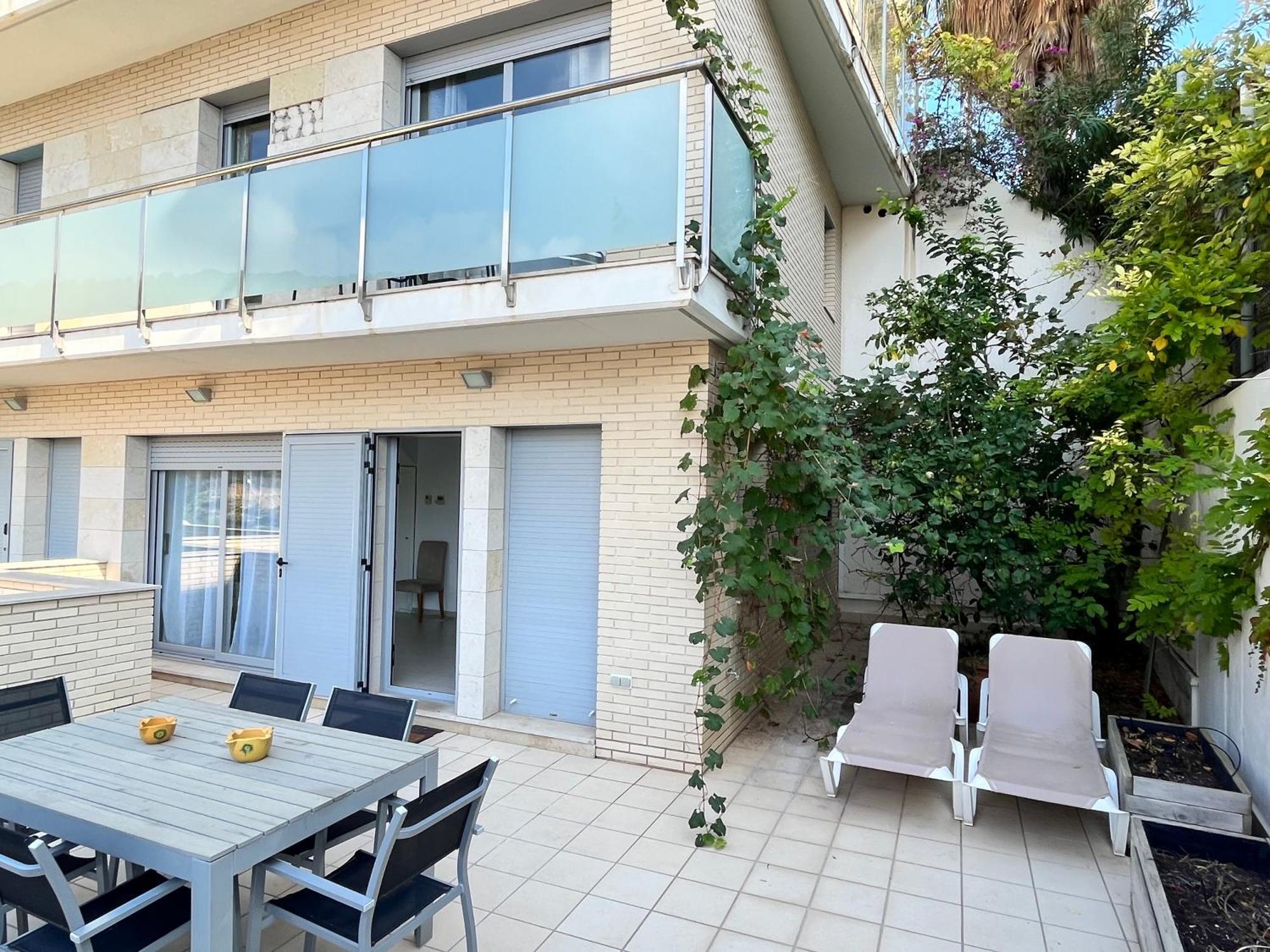 Апартаменти Tranquil Duplex In Sitges, Barcelona,Sea Views, Parking, Terrace Екстер'єр фото